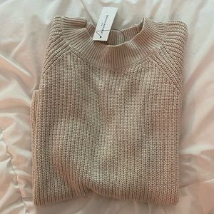 SOLD NWT Banana Republic sweater